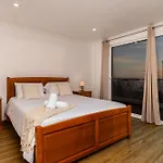 Casa Branca, In The Heart Of * Arco da Calheta (Madeira)