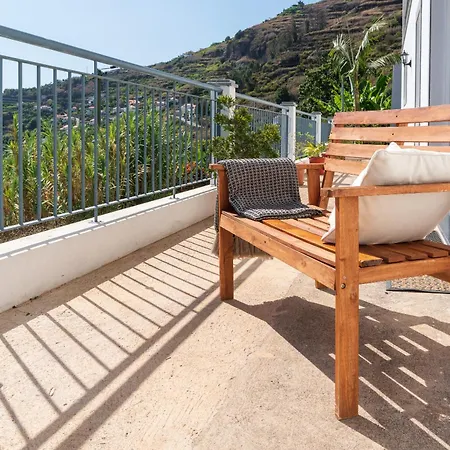 Casa Branca, In The Heart Of Apartman Arco da Calheta