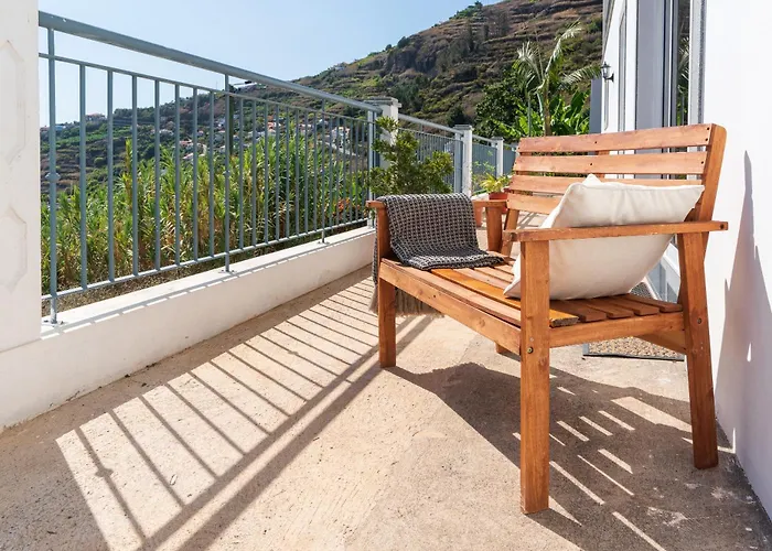 Casa Branca, In The Heart Of Daire Arco da Calheta (Madeira)