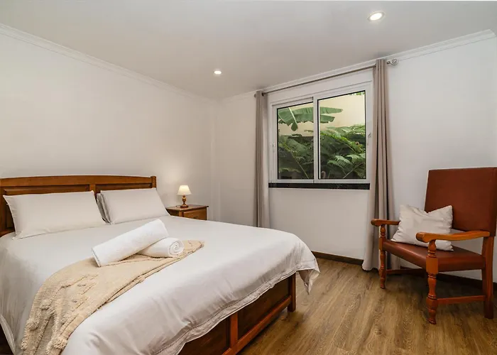 Casa Branca, In The Heart Of Daire Arco da Calheta (Madeira)