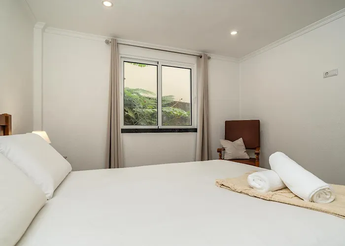 Casa Branca, In The Heart Of Daire Arco da Calheta (Madeira)